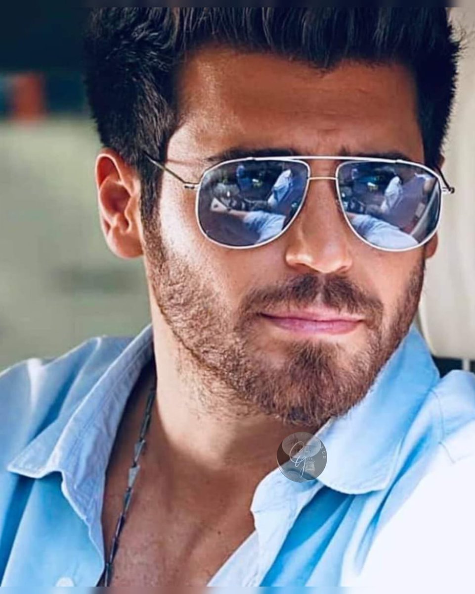 yforworld's tweet photo. Stringi forte un sogno e vivi intensamente la vita.
#canyaman #cy_forworld https://t.co/Cpprrb3qu3