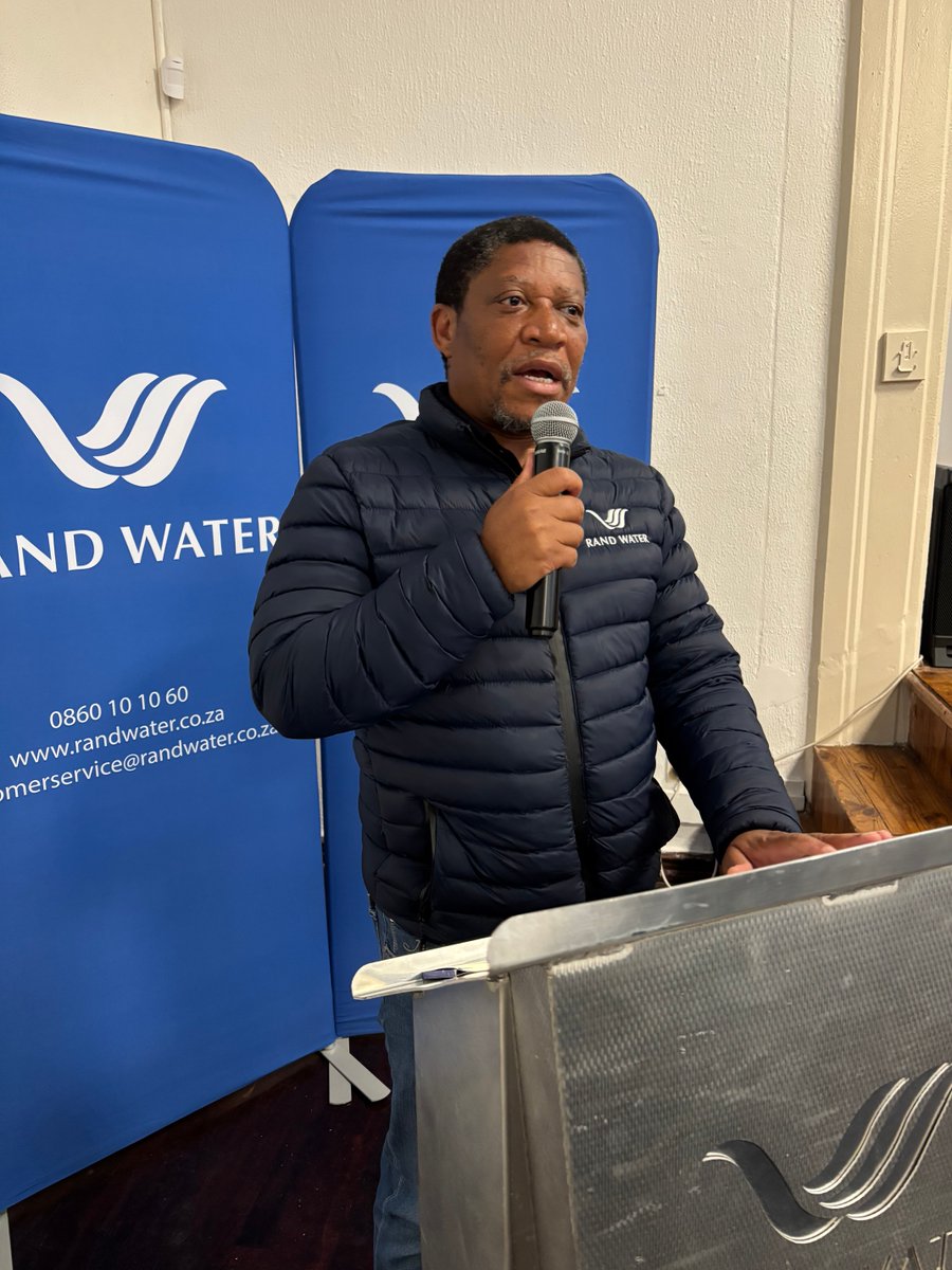 Rand_Water's tweet photo. #RWWaterDemandManagement
#RWWaterSupply
#RWWaterSustainability
#RWInfrastructure
#RWRooftopSolarPVProgramme
Mr Ramateu Monyokolo, Charirperson of the Board of Rand Water is joined by members of the Board at Zuikerbosch Water Treatment Plant to launch the rooftop solar PV program https://t.co/XaH9iiGsOF