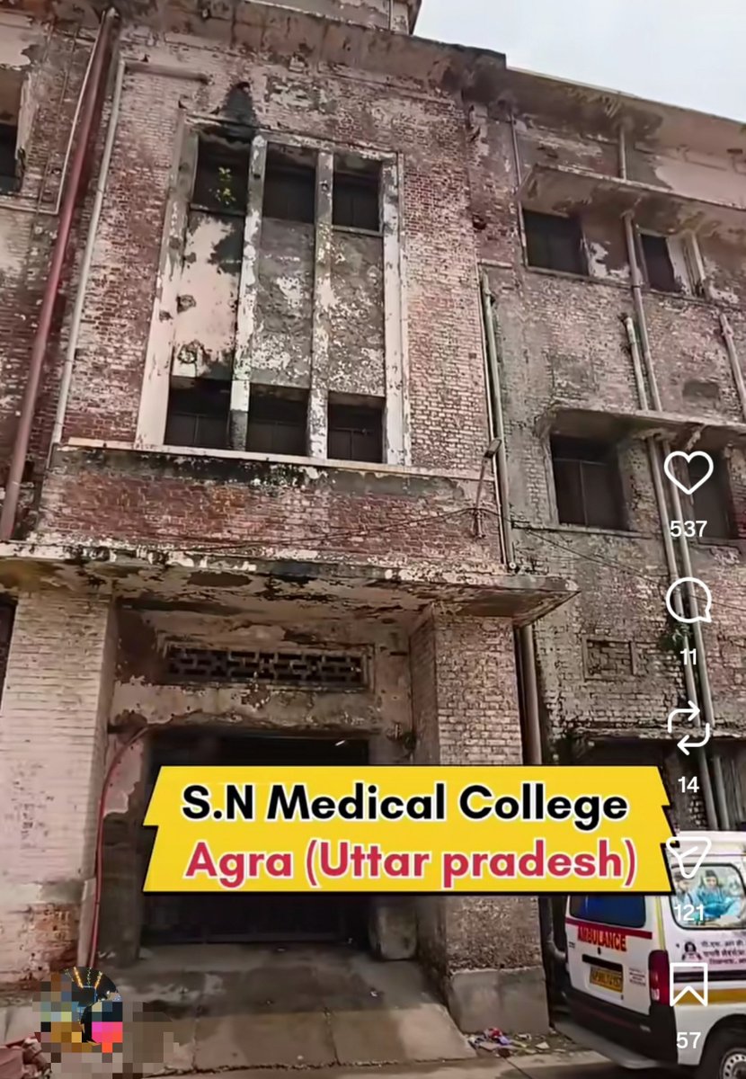chai_crow's tweet photo. Medicine department of my college SNMC Agra 💀🤡🙏🏼 https://t.co/HKjqtQslcQ