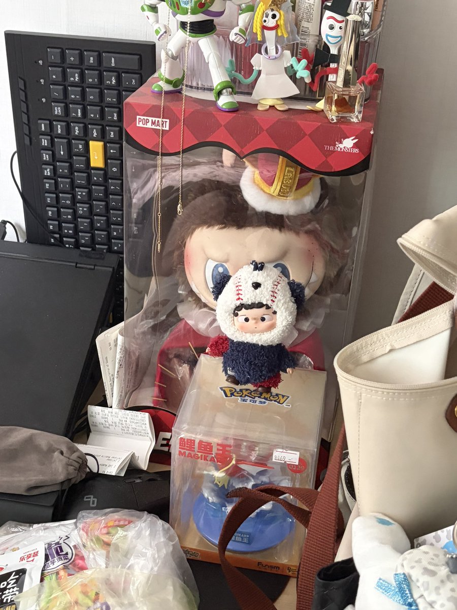 LuoSFyyds's tweet photo. 家里小玩偶越来越多了 https://t.co/2EmCoJQ9hF