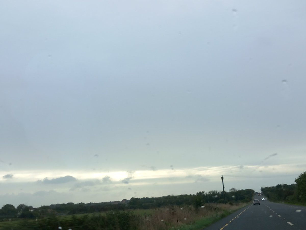 djtgoodie's tweet photo. Big sheet of Chemicals on the way in for the day...
#Geoengineering #WeatherModification #ChemicalSkies https://t.co/FqFgMWnipK