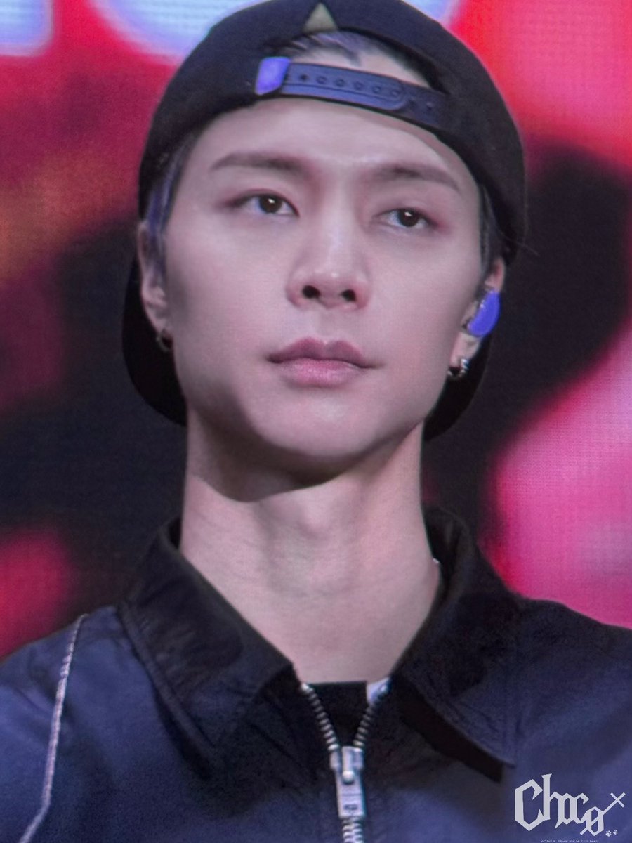 Choco_johnny029's tweet photo. 260918 NCT127 THE RED LINE 

🍇사첵

#쟈니 #JOHNNY #ジャニー #NCT127  #NCT https://t.co/pXORetLlRf