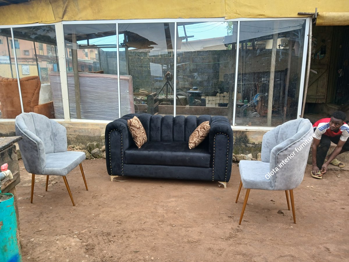 Olota48's tweet photo. Your furniture 🔌 https://t.co/8QMf4b6hY1