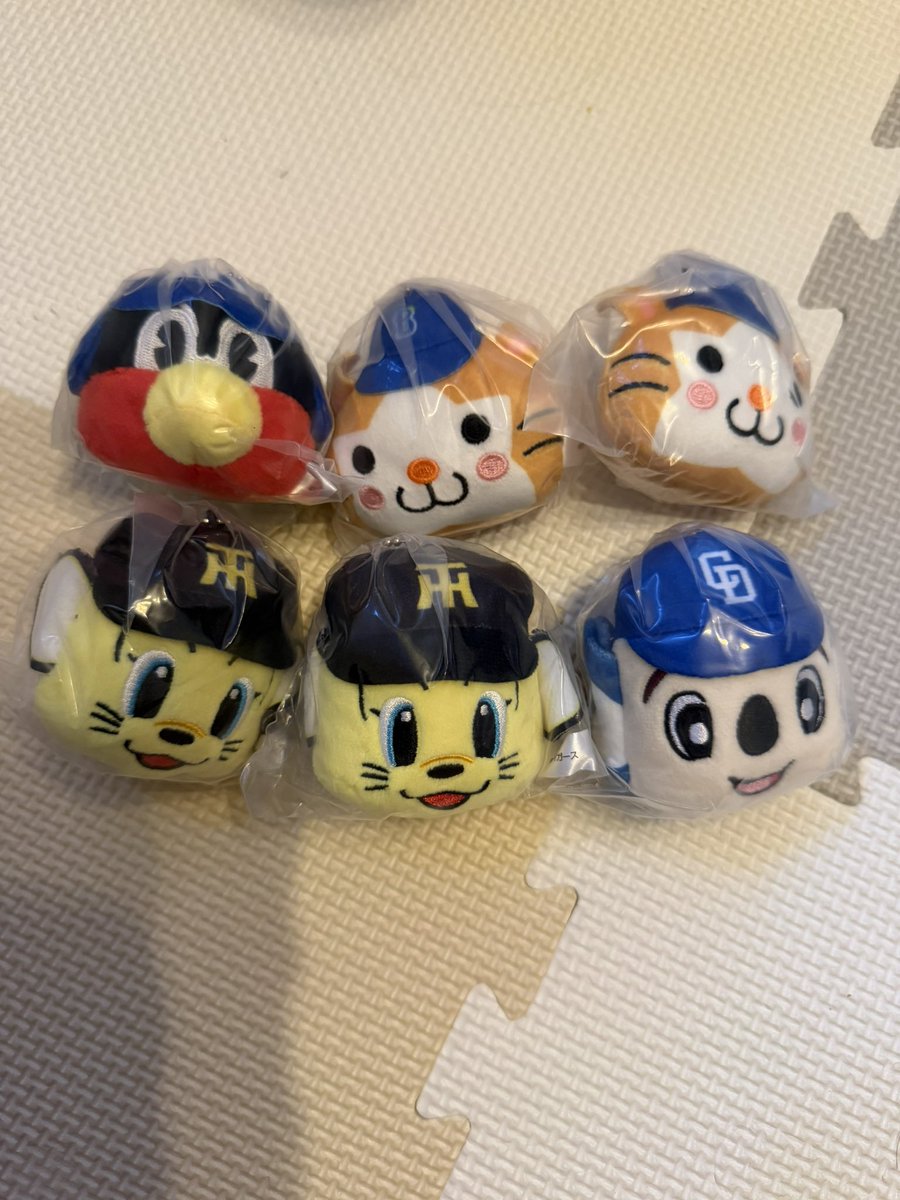 aaaaaa871417's tweet photo. プロ野球マスコットフェイスぬいぐるみ
譲　つば九郎スターマントラッキードアラ
求　ジャビット
複数交換してくれる方優先！
Yahooフリマのグッズ交換にて取引です。
よろしくお願いします！ https://t.co/nyMACTiXQY