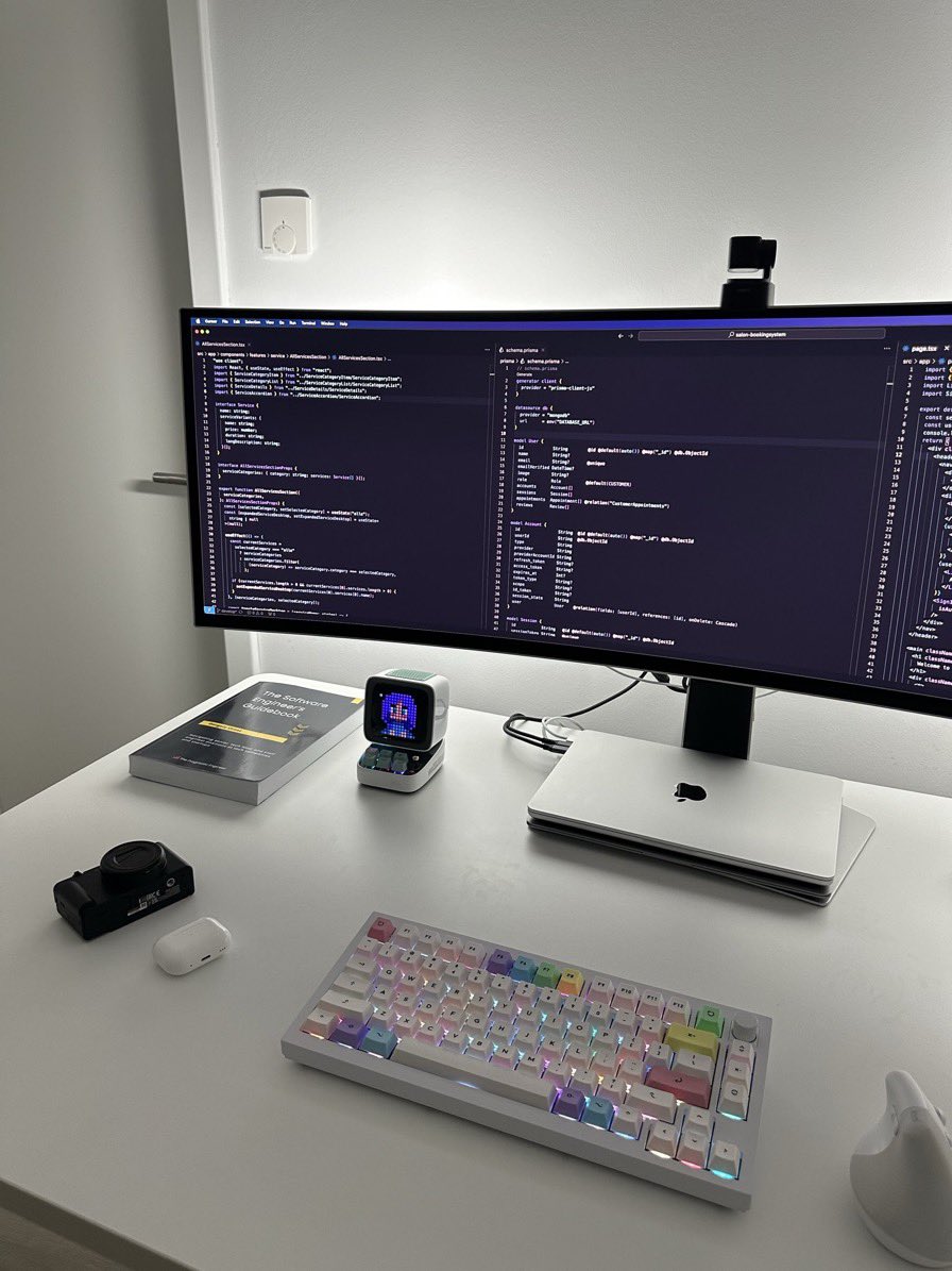 chrisdigitalai's tweet photo. Hello! I’m a Software Engineer based in Lagos, Nigeria 🇳🇬

Looking to connect with more techies, founders, developers, and creators. Let’s connect, collaborate, and build something amazing together! 🚀

#SoftwareEngineer #TechCommunity #Developers #TechFounders #Creators #Lagos https://t.co/t3Wz6kxTMo