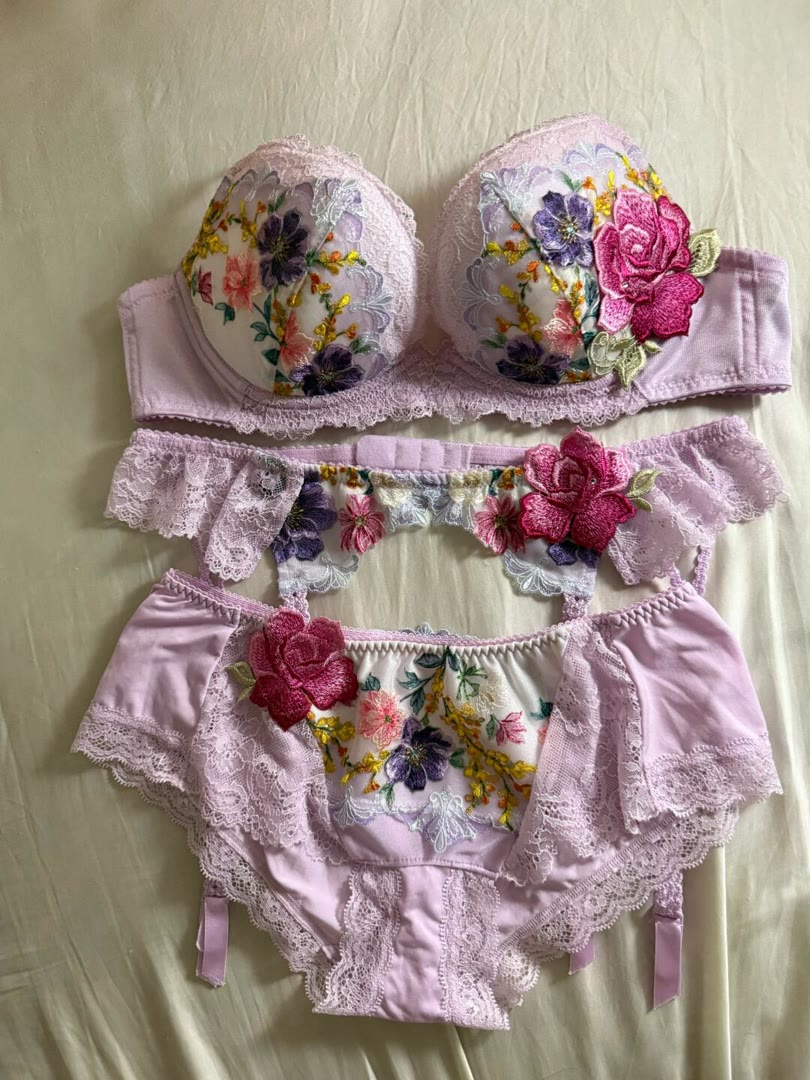 mango_many's tweet photo. 🐤🍭👸🔚

🧑🏼上海 奉贤区👲🏻 
😄@depoisvejoisso🧑🏿 联系方式... https://t.co/UFTfqZJ7CM