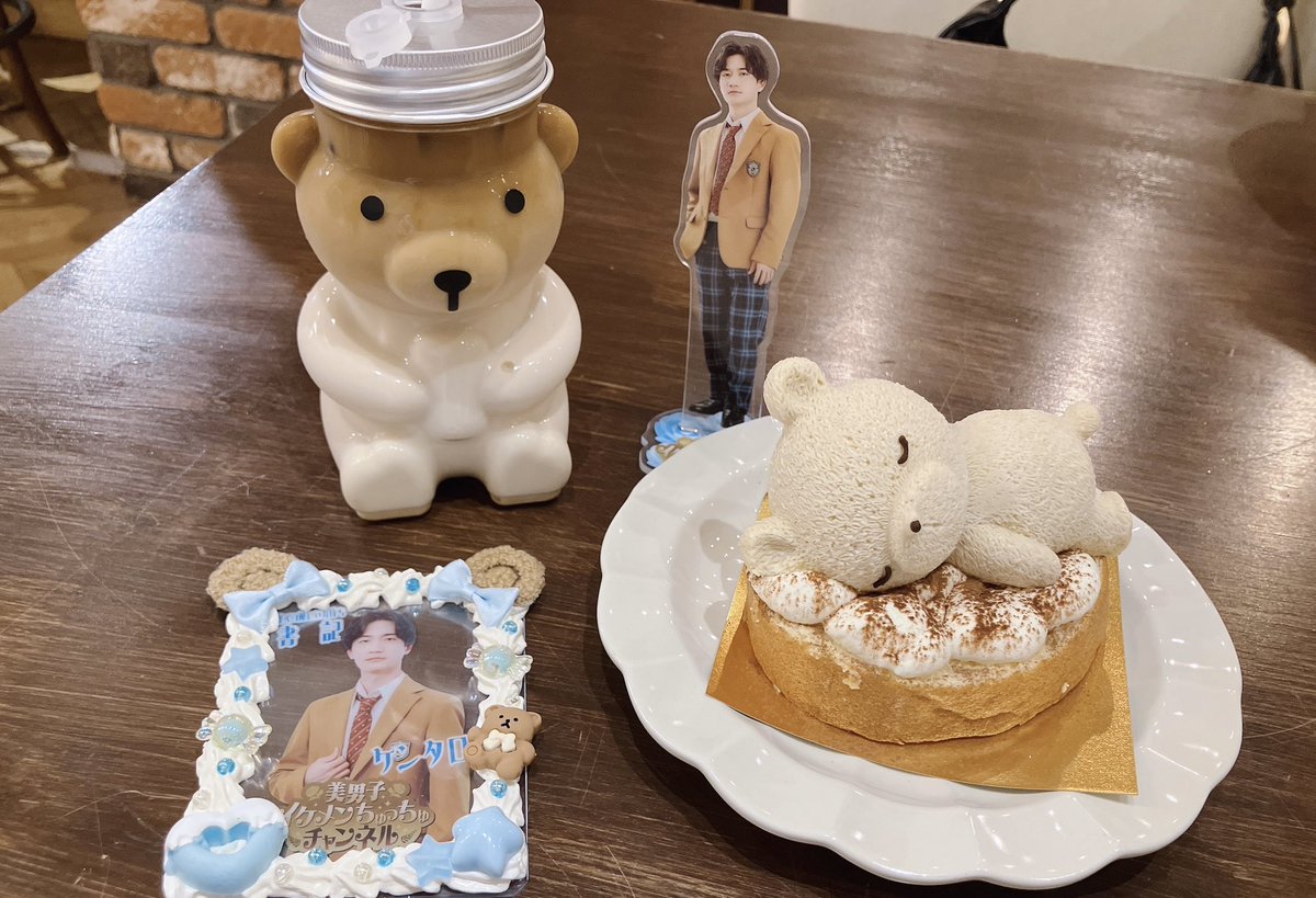 yuna_go5's tweet photo. 明日のアニメ祭お会いできる方いましたらぜひ🙌🏻✨
昼夜の間の時間ご飯やお茶行ける方もゆるぼしています☕️ https://t.co/KdrllBWlll