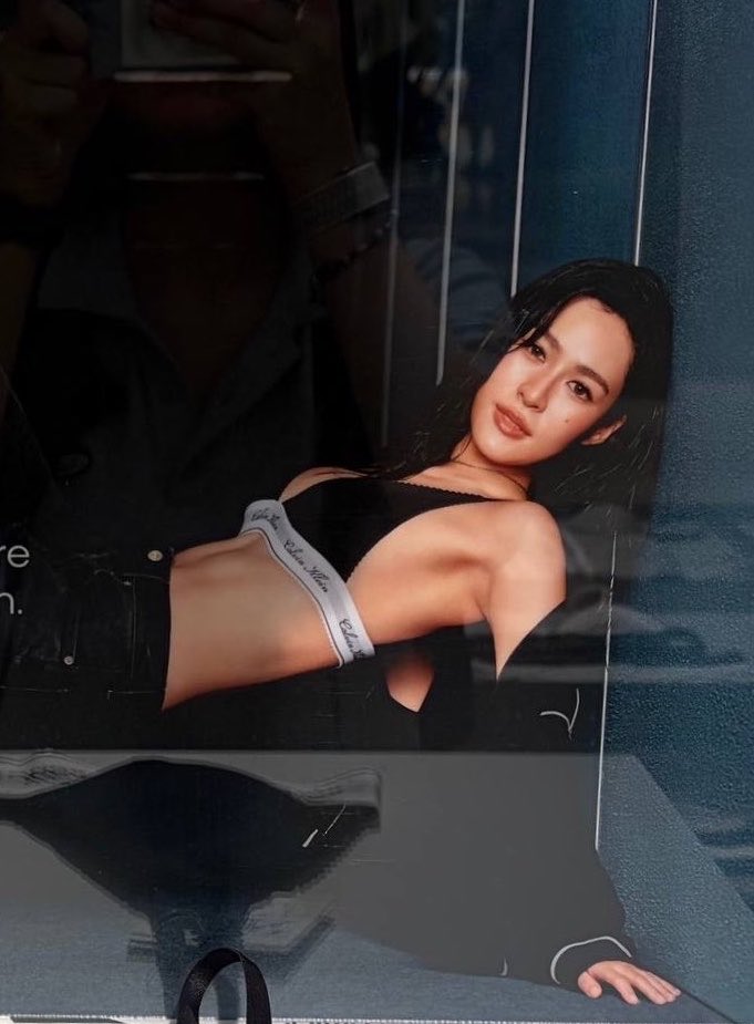 nongplaaaaa's tweet photo. รูปใหม่หร๊อออ อมกกกก หลิงหลิง คอง คะ !! 🫠 https://t.co/Iky12EYUaw