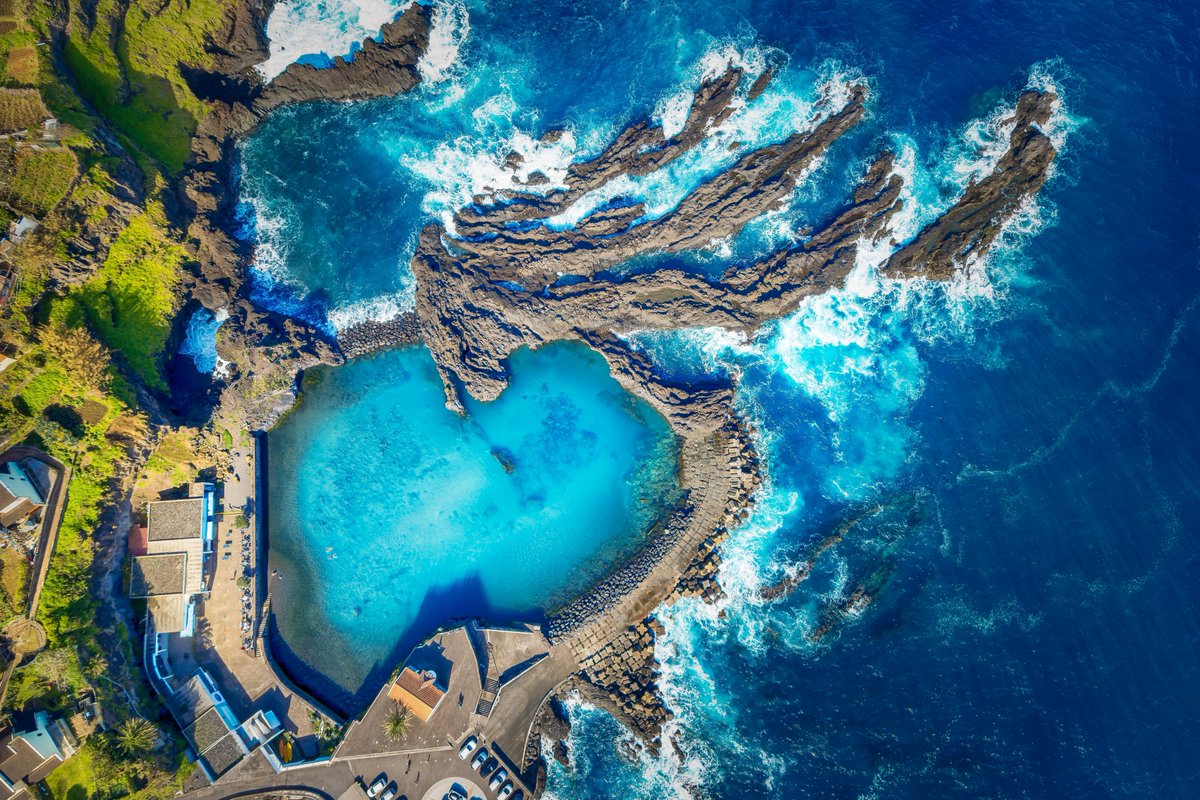 lonelyplanetfr's tweet photo. Vous cherchez une #destination pour partir en #novembre en #Europe ? 🥰

Découvrez notre top ➡️ https://t.co/EieltNh6O3 https://t.co/3v5a4lG1BW