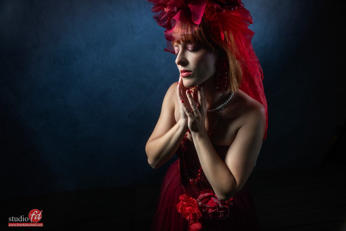 frankdoorhof's tweet photo. Altijd al eens een gratis workshop willen volgen?
Morgen is je kans
Schrijf nu in via https://t.co/28RHBGGlB3
Mooie aanbiedingen en natuurlijk de gratis workshop.
#workshops #licht #fotografieworkshops #studioverlichting #modelfotografie #portretfotografie #creatieflicht https://t.co/K9RjD5ZBm2