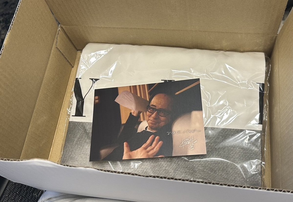 lupinjazz's tweet photo. 【商品発送開始】

「Yuji Ohno &amp; Lupintic Six with Fujikochans merch」

・YLF Tシャツ［Black / White］
・YLF アクリルスタンド　

たくさんのご注文ありがとうございます。通販先着特典として、ご購入の皆様に大野雄二バイビーカードを同封しております。

▼ご購入
https://t.co/v0u4exoDbO https://t.co/Y0FZ5lO6gu