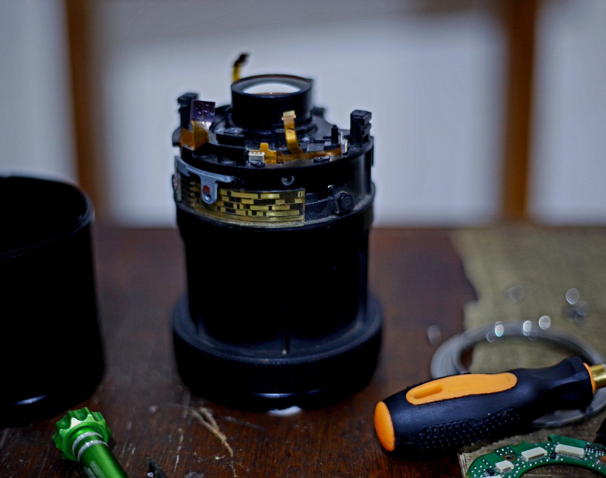 wizz1283's tweet photo. #Befor and #Now 
#Canon #lens 18-135mm #Error 01 issues 
☎️+2348146967617 https://t.co/hE6OrO51Ot
