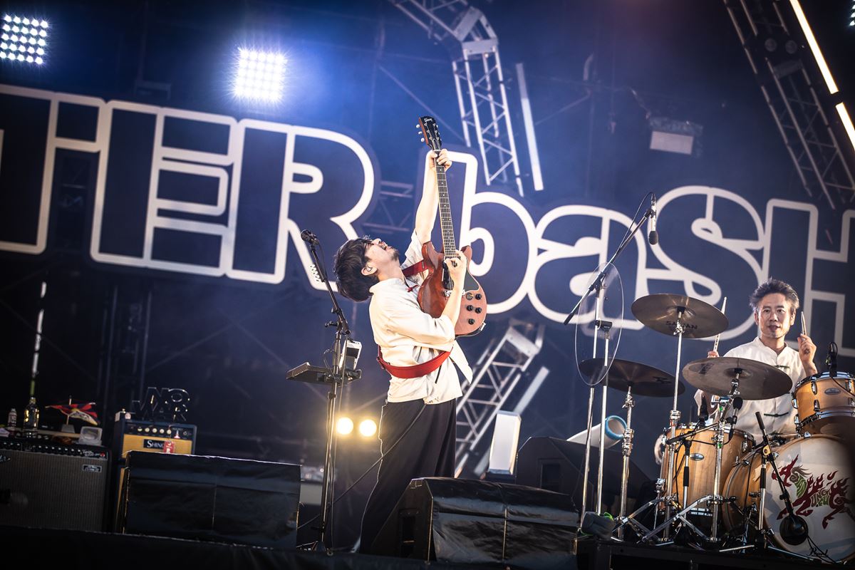 OngakuPia's tweet photo. /
『MONSTER baSH 2026』
2日目レポート📝
\
アジカンが大トリ🎸
ELLEGARDEN、ストレイテナー、宮本浩次らが熱演
四国への愛と盟友の絆がつないだ、モンバス最終日の熱狂を振り返る🔥
https://t.co/0fBfHon4PJ
#モンバス #MONSTERbaSH https://t.co/lEf4VlglME
