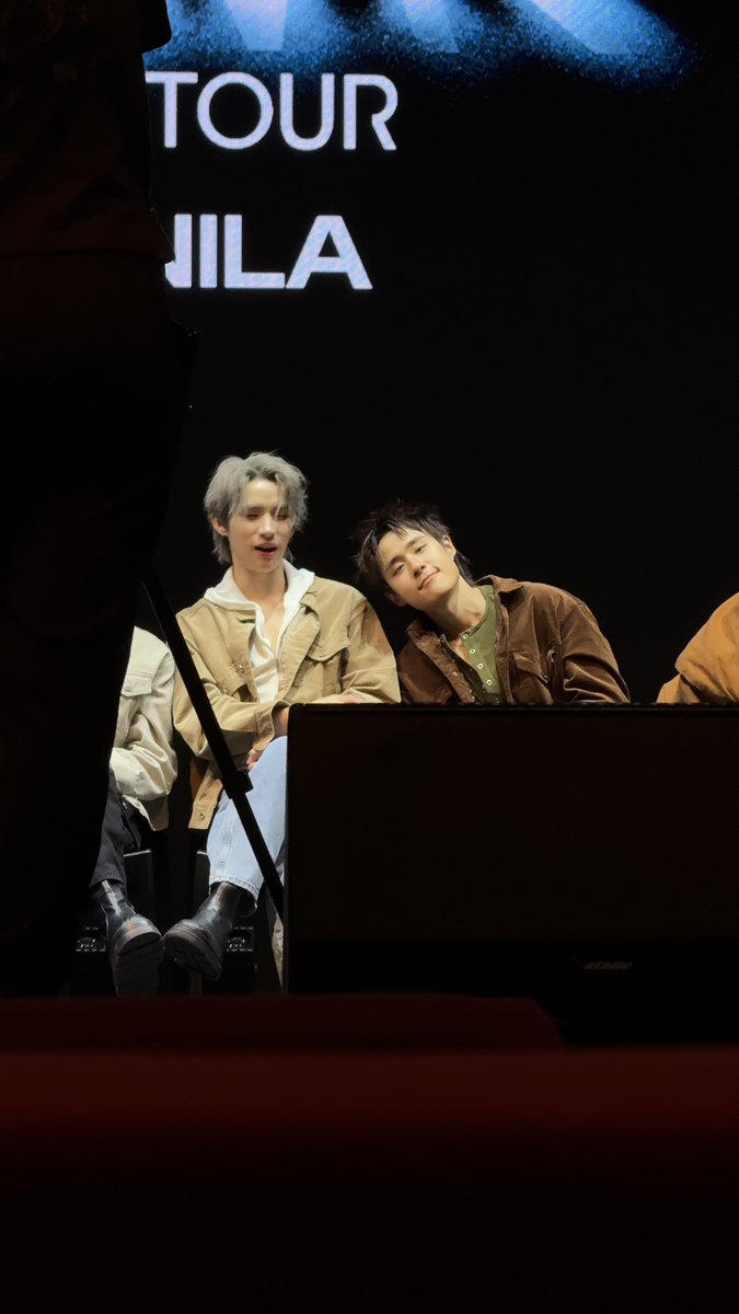 loveinarchive's tweet photo. 🫨💖

#LYKNDuskAndDawnxManila
#hongshihoshi #nnutdan https://t.co/bEiVCwyoAT