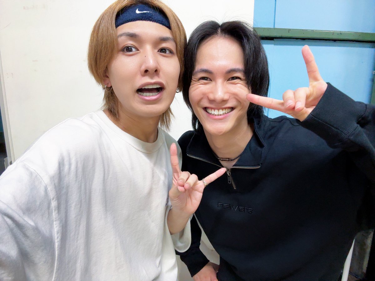 kengouhata's tweet photo. ･
忍ミュ16弾再演お稽古🛋
痺れる一日でございました🔌⚡️ https://t.co/iboXEJK0xn