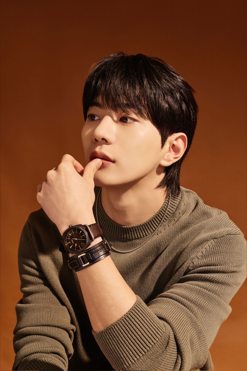 bnbfanconn's tweet photo. Bomin with Fossil

Excited to partner with @fossil and share a few of my Favorite Pieces.🤍 Hope you love these as much as I do.

@fossil #fossilxbomin https://t.co/53SZIo7IAZ