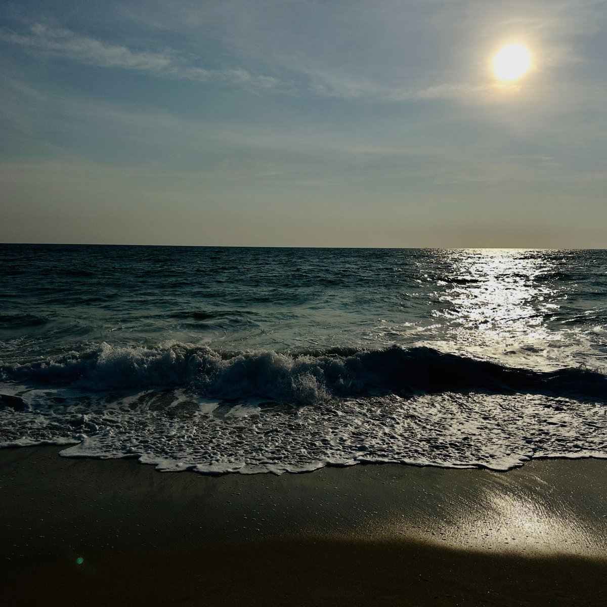 SoBostelman's tweet photo. Goodbye, barefoot beach walks. Until next time! https://t.co/neptAQvAr7
