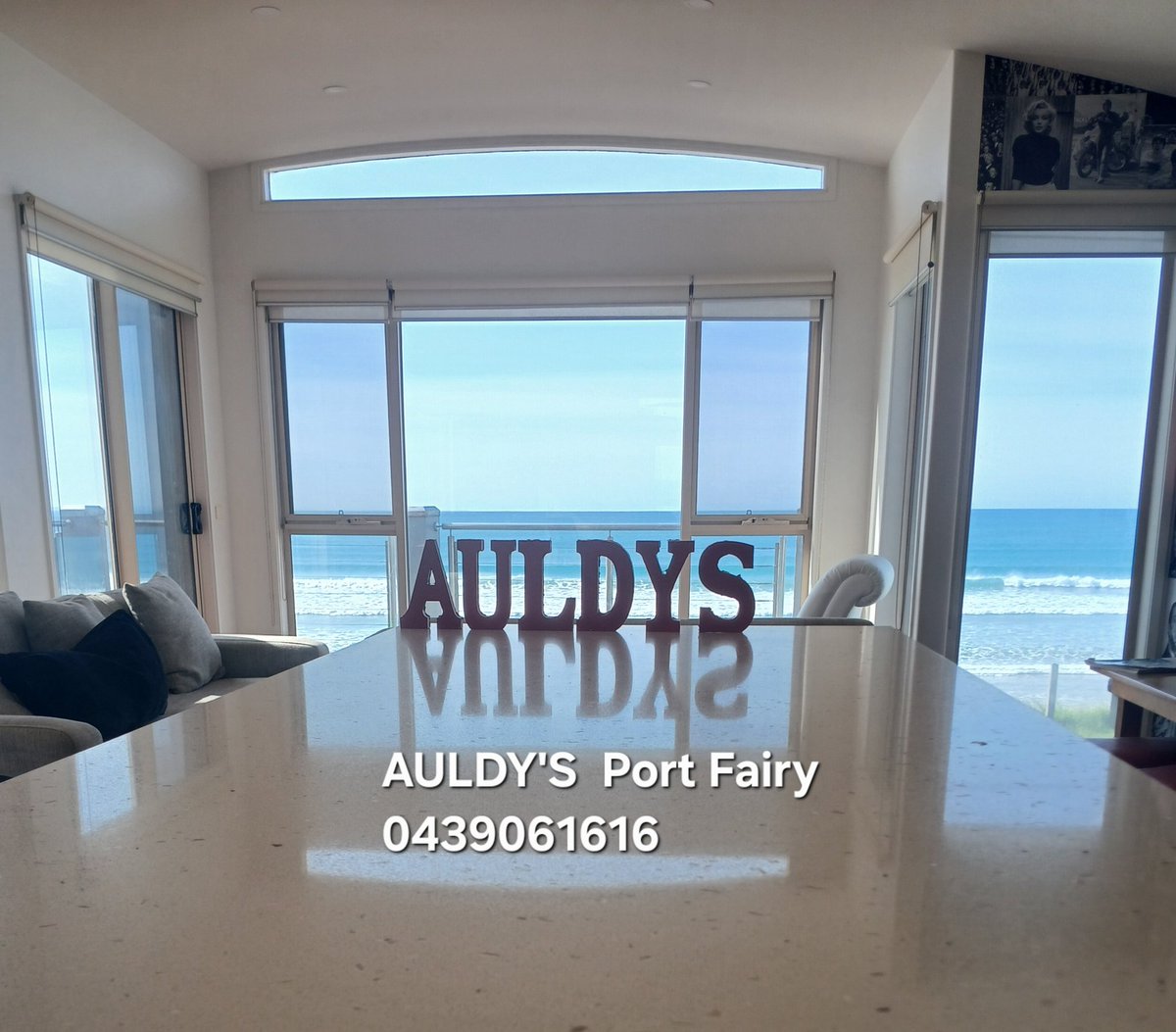 auldtim's tweet photo. Magic Friday September evening at AULDYS accommodation East Beach Port Fairy.. #lucky #beach #spring https://t.co/6xHNfLAl46
