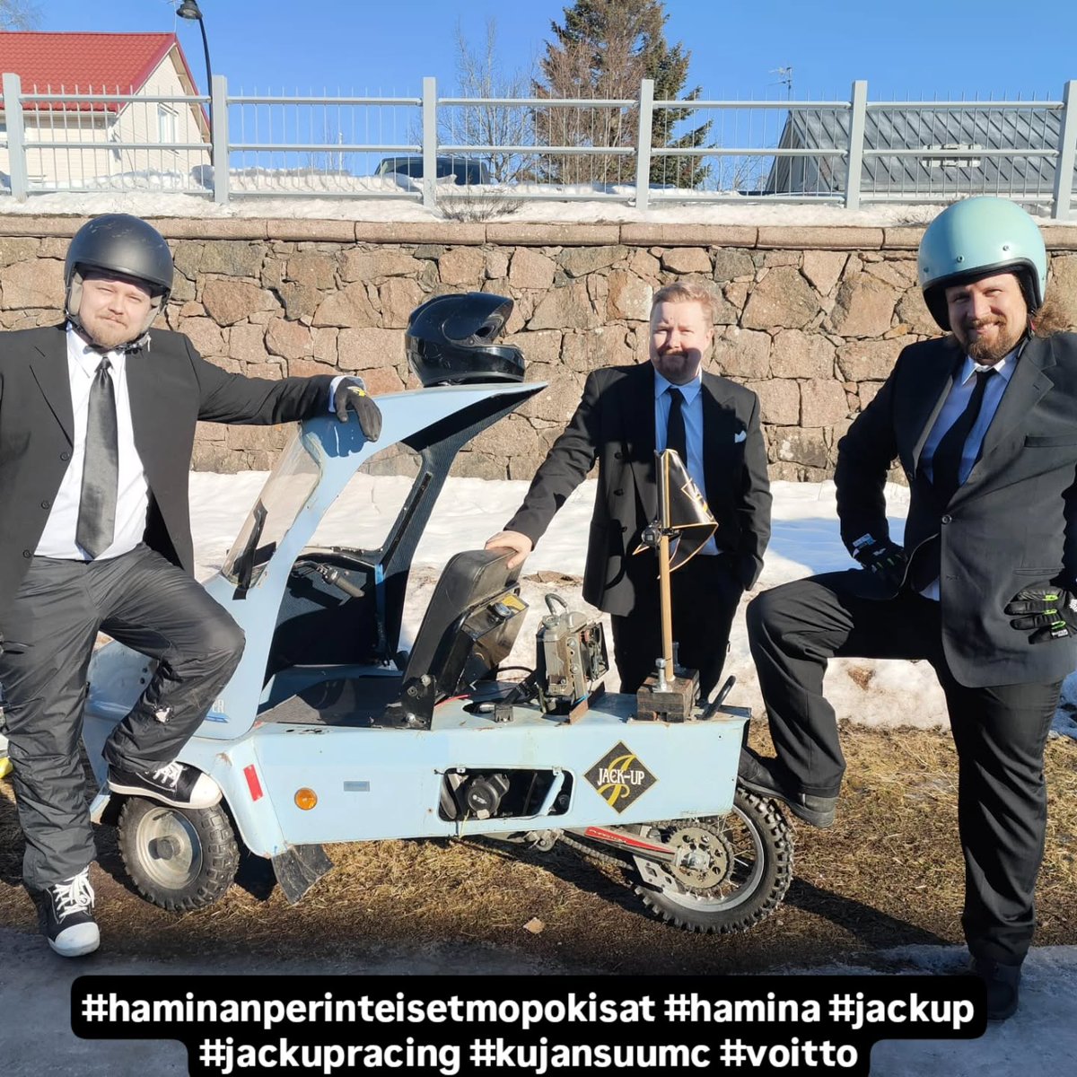 MeridethAn9oy6's tweet photo. Hamina’s traditional moped races: Jack Up Racing takes the win. https://t.co/WEpmIo6eh8