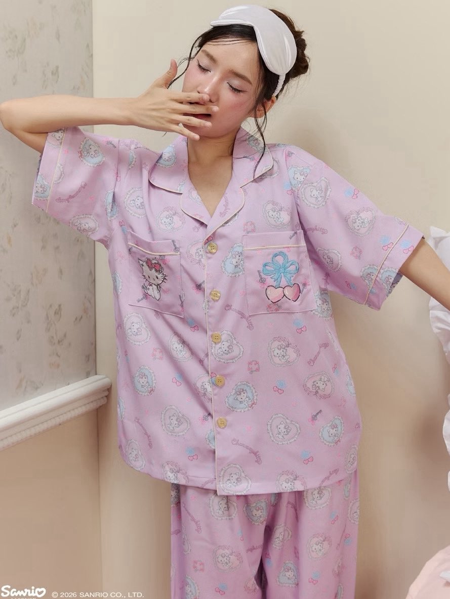 PPIMMYY's tweet photo. คอลใหม่ SunnySideup x Charmmy Kitty น่ารักเกินไปแล้ววว 🥹🎀 พิมเลือกไม่ถูกเลยว่าจะเอฟตัวไหนดี เพราะน่ารักทุกตัวจริงๆ แบบเห็นแล้วอยากได้หมดเลย 😭💗 ใครโดนน้อง Charmmy Kitty ตกเหมือนพิมบ้างงง https://t.co/Lu3Jw0Fv4q