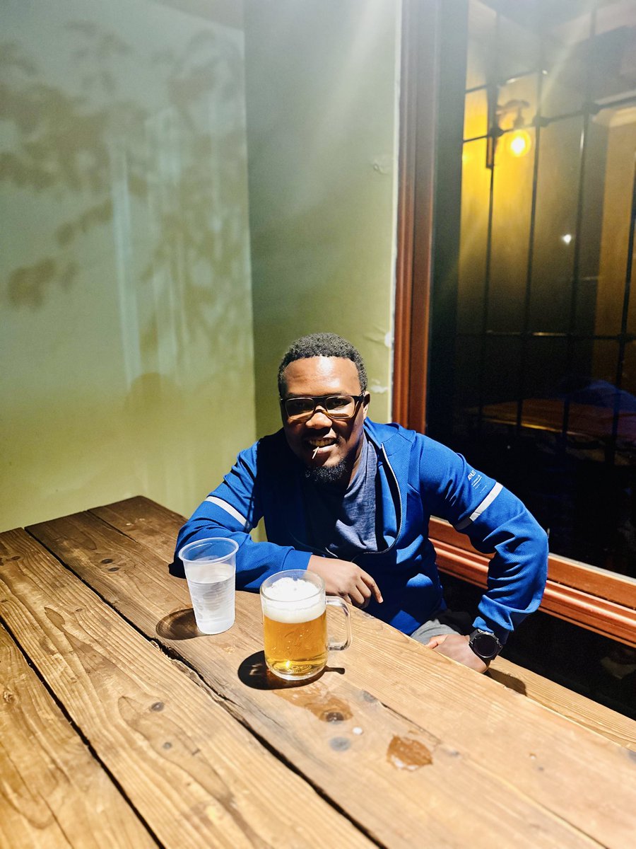 TonyNatif's tweet photo. Tony KijjanaBEER.
The day has refused. #Tunyuke https://t.co/M5eMyLHQ8r