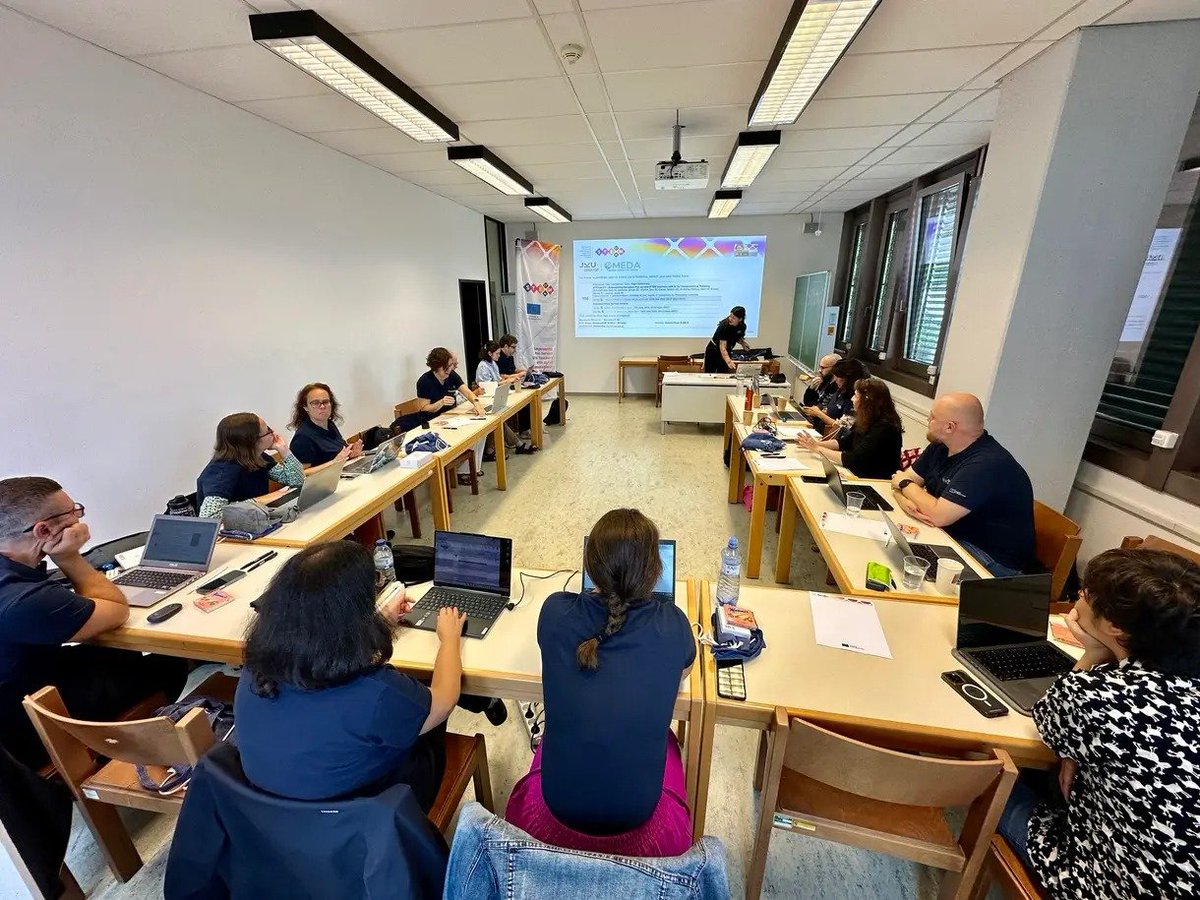 openSTEAMgroup's tweet photo. Project meeting annual de  STEaiM CT en Linz - Septiembre 2026 💻💡
Las universidades participantes hemos revisado los avances del proyecto y trabajado en la integración del pensamiento computacional y la inteligencia artificial en el aula STEM
#erasmusplus #steaimct https://t.co/FVIAPT7vpj