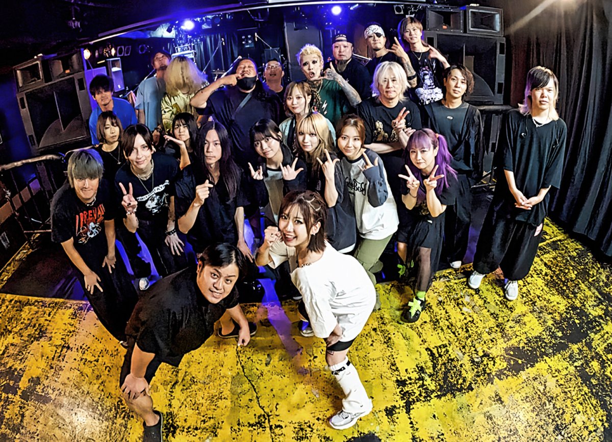 hellvangina's tweet photo. 今日は久しぶりに小倉FUSEでライブ。
頑張ります！ https://t.co/K6NSQ3aqeW