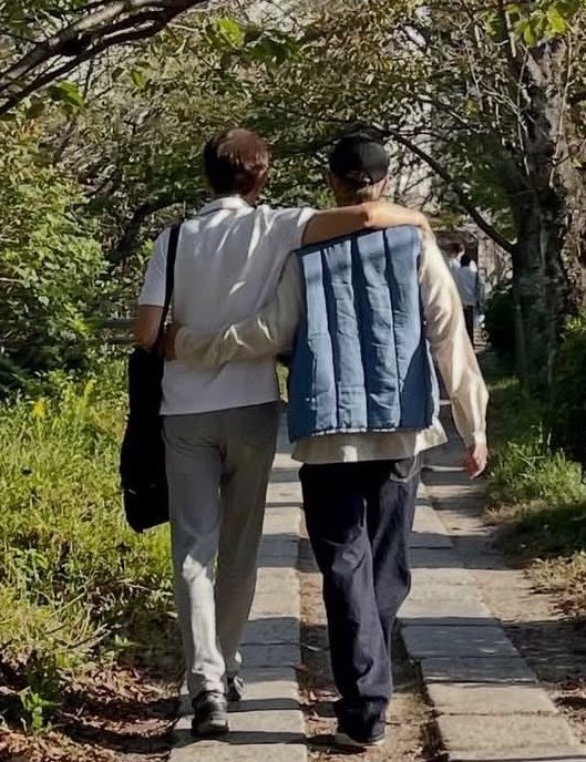 ran__min's tweet photo. 🐨ابي كان يحمل في داخله شغفاً ورغبةً في الحياة...لهذا كان داعماً جداً للطريق الذي اخترته🥹. https://t.co/kmrvMLbY9p