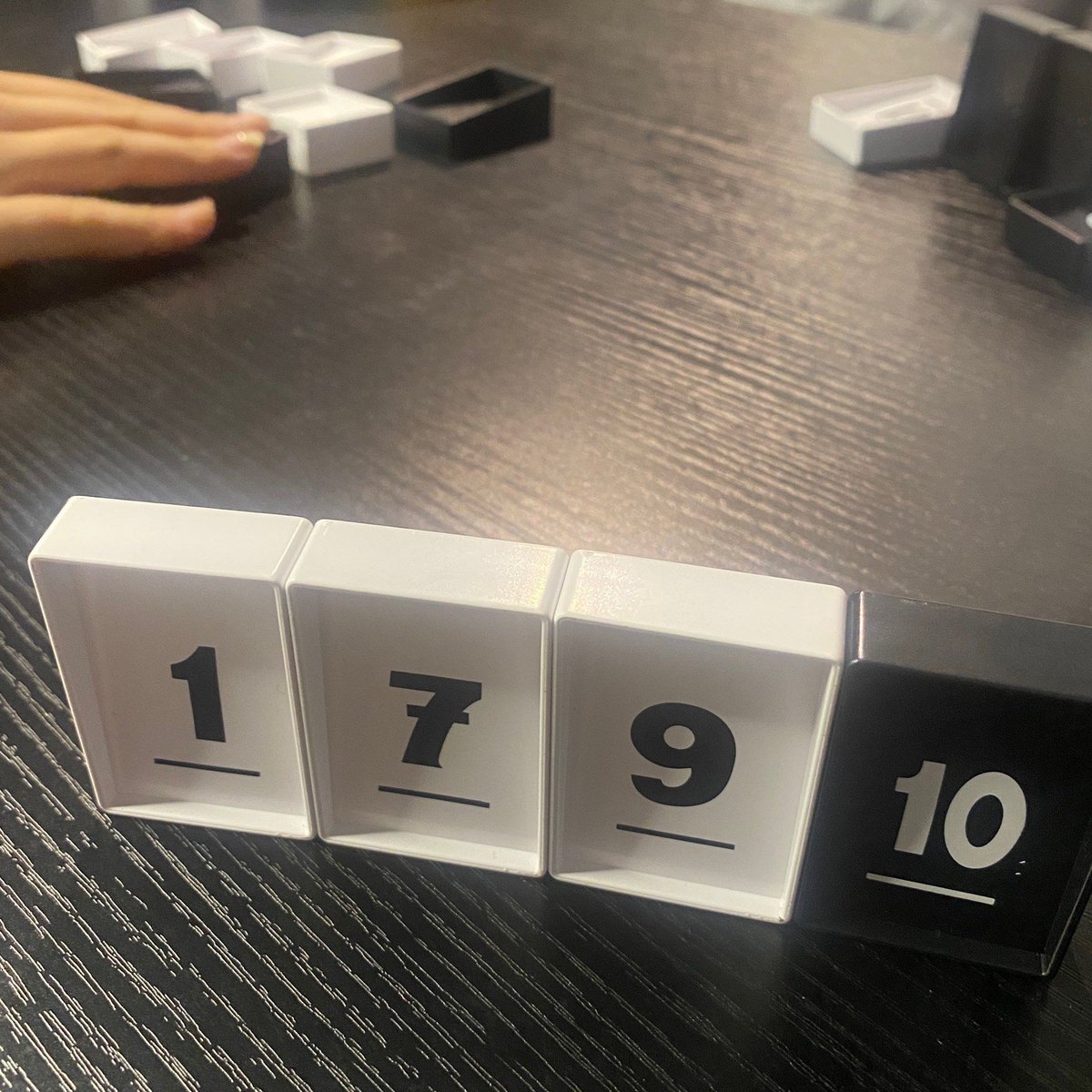 mw_01_gmx_de's tweet photo. Just tried a brand new murder mystery tabletop game! The plot twists had me on edge the whole time and solving the case with the team was chef’s kiss—10/10 for a fun Saturday night! https://t.co/bTWH1jwkzw