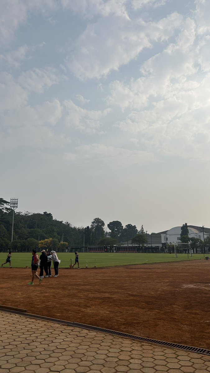 L_spacee's tweet photo. Akhinya ada waktu buat jogging https://t.co/VmJgas4R1r