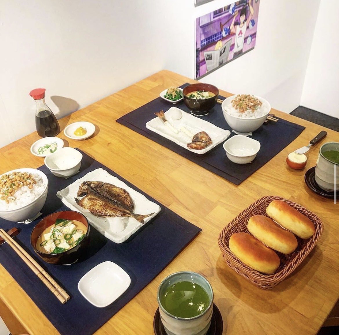 marco3395877's tweet photo. MAPPA EXPO行ったらバナナフィッシュ原画展のこと思い出して懐かしさがすごい。またやってほしいなあ。今度は原作→アニメの全部見れるタイプのがいいな、前の時は英二の朝食とか電車とか色々展示もこだわっててほんとよかった...最後のエリアは📨シーン見せられるところで泣いたし周りみんな泣いてた https://t.co/eJYXRX0qsj