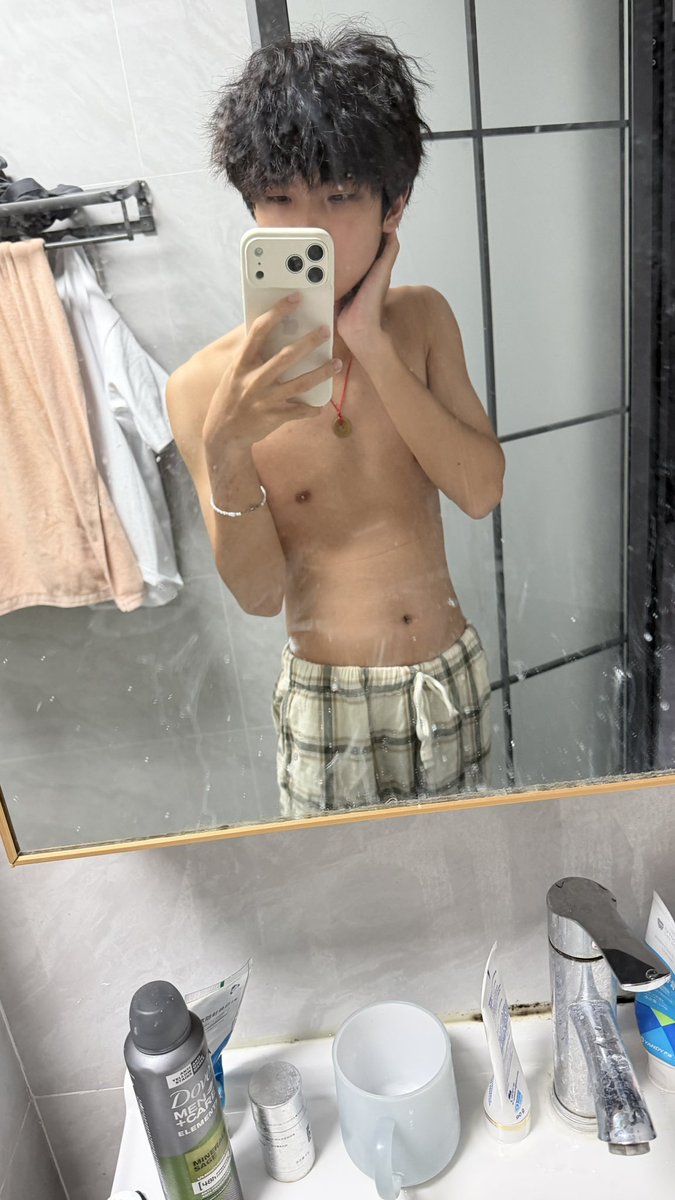 untilend0907's tweet photo. 同龄dd#男高0 https://t.co/h5kxxuupWO