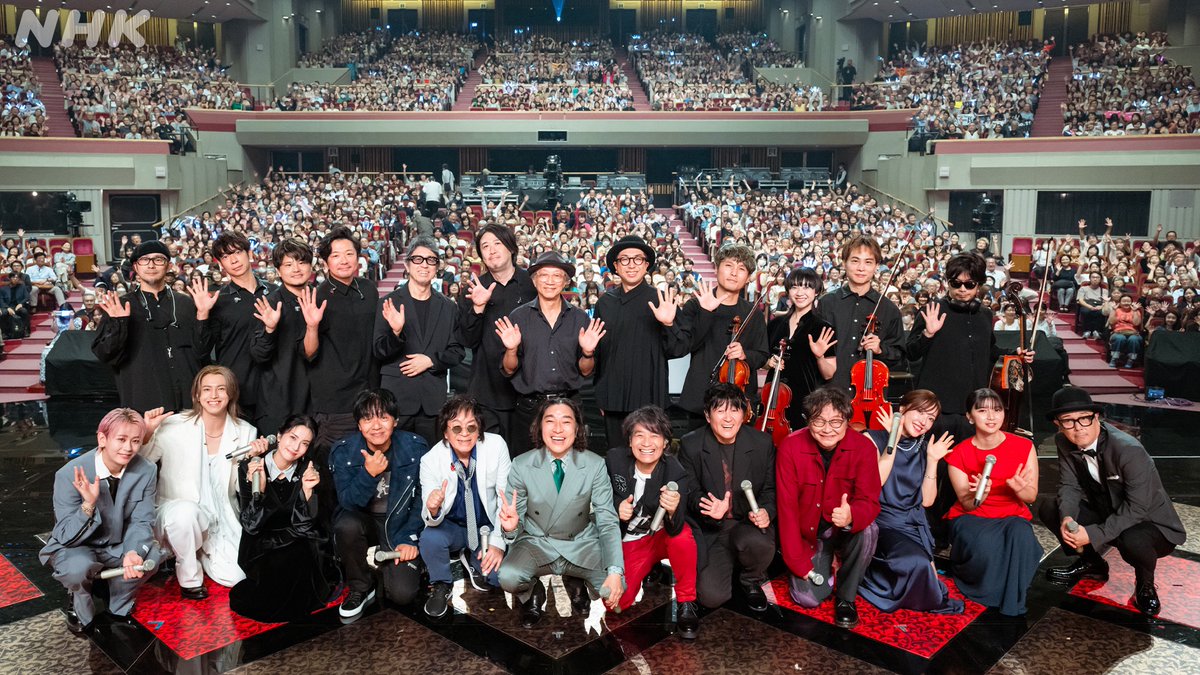 sd_bt's tweet photo. ★☆お知らせ☆★

7号車 #タカシ &amp;11号車 #シューヤ 出演！
NHK「The Covers秋フェス２０２６」 の放送日時が決定しました！✨

ぜひチェックしてください！👀

▼放送予定
10/15(木)22:00~[総合]
11/8・15(日)22:50~[NHKBS]

▼詳細
https://t.co/dCXk6oSk9d

#TheCovers 
#カバーズ
#超特急 https://t.co/Xx4OtRwiPB