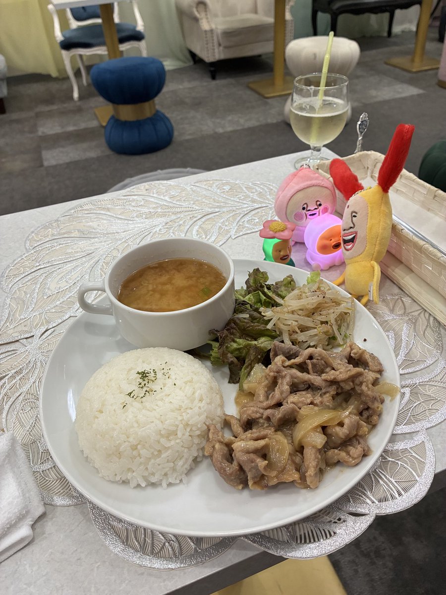 gc8snhpost's tweet photo. #とりま麗華のご飯食べよ https://t.co/rWLiHfsKms