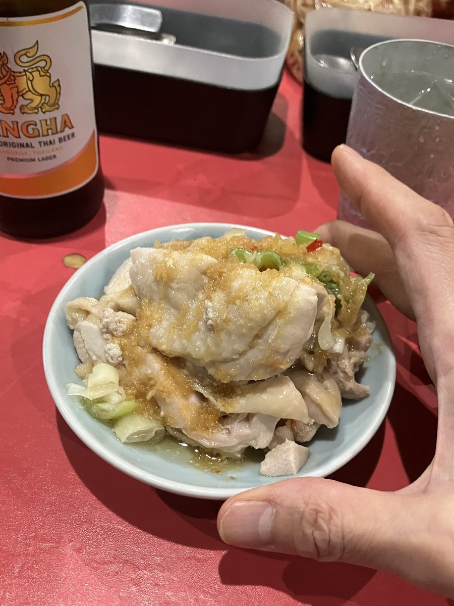 shusenbito's tweet photo. 久々のモモタイ🇹🇭は2丁目のお兄さんやUberでカオス状態
堪らんなぁ❣️
＃モモタイ https://t.co/lDQCiJNk1H