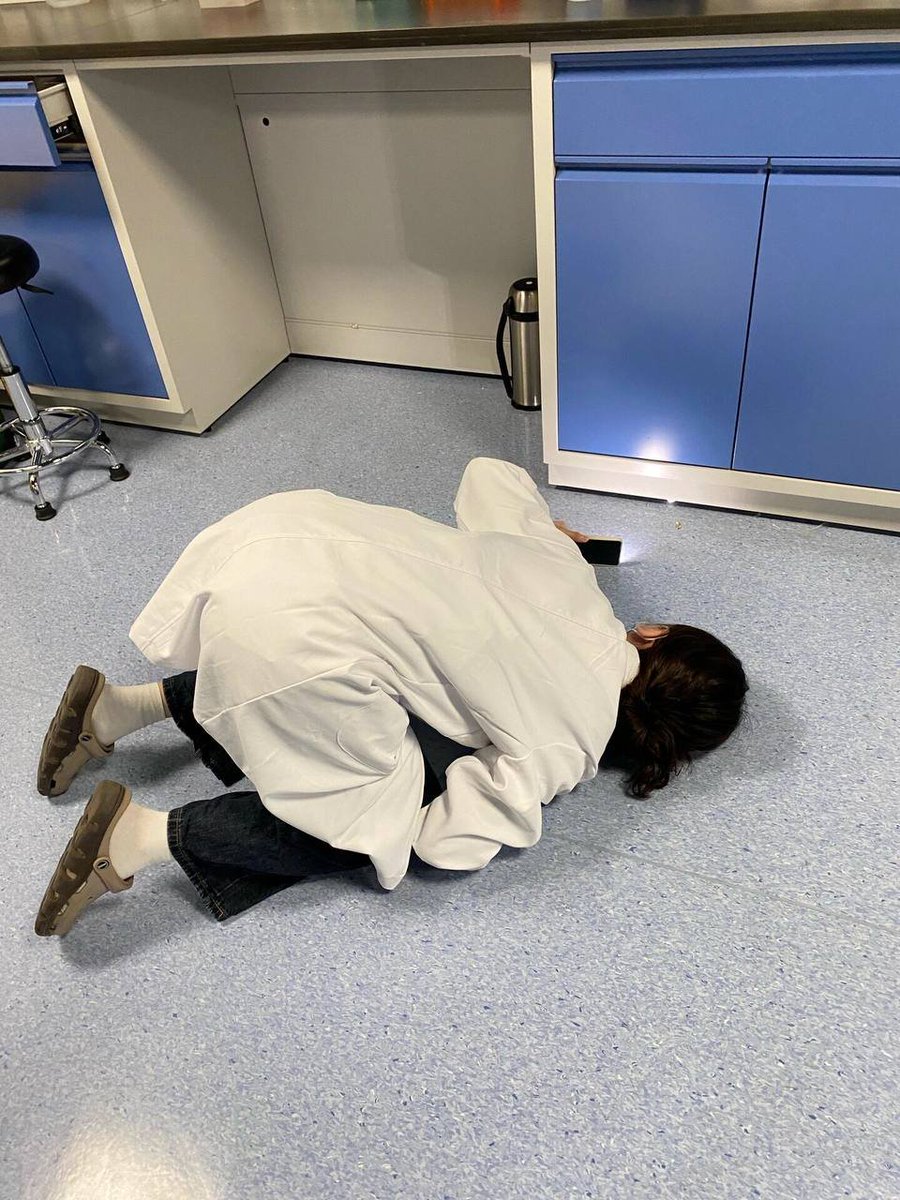 hahi0309's tweet photo. 一生要强的女人，也要放下身段…… https://t.co/ZGvgtRMfyJ