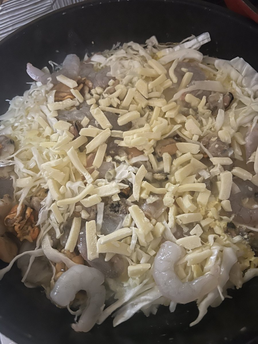 hmmmmmm1458's tweet photo. 트친님이 이거로 5키로 뺐다해서 재료사서 만들어봤는데 진짜 존나맛있음ㅋㅋㅋㅋ제일 맛있음 와 이거 뭐냐ㅑㅑㅑㅑ 생맥 존내땡긴다 칼로리 개낮은데 나도 5키로뺀다 ㅅㄱㅅㄱ 

재료 정보는 타래 달아둘게요. https://t.co/UnuelwEwgH