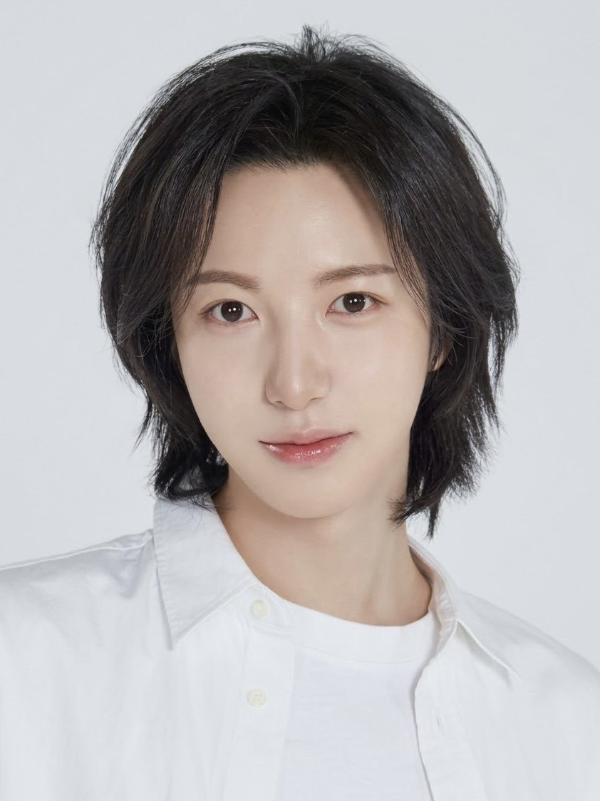 eight8three3's tweet photo. the prettiest face https://t.co/tibiwjjCfJ