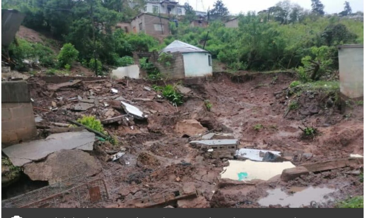 ZANewsFlash's tweet photo. UPDATE: A case of mudslide has been reported in Tshelimnyama as heavy rains continues to batter Durban. https://t.co/mGRaB3O2nL