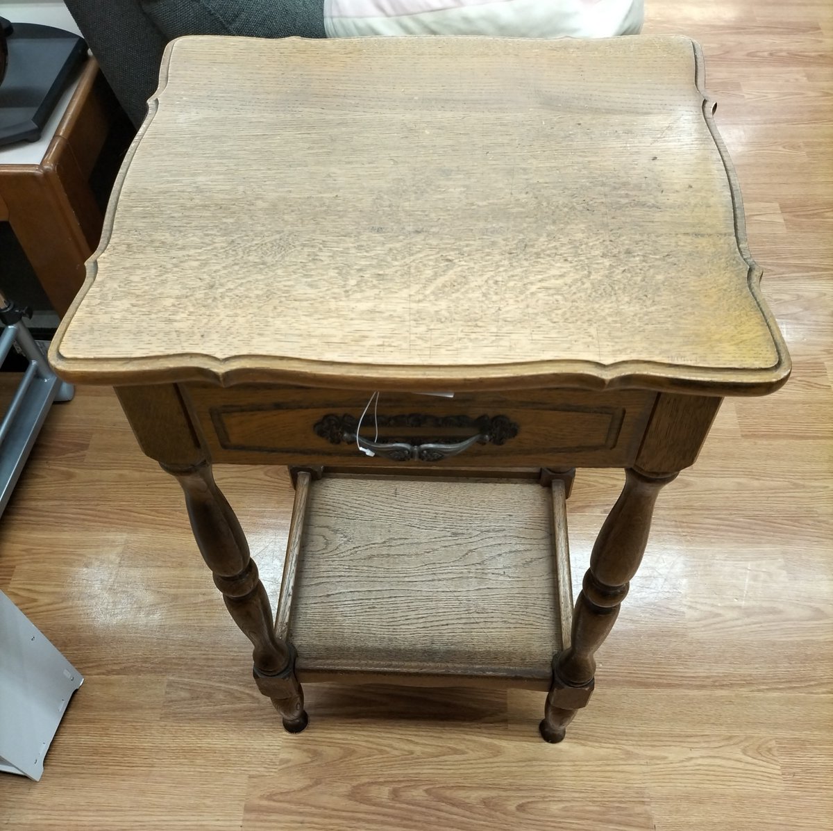 offhousehiro's tweet photo. #弘前店　です
✨️味わいのある家具が入荷しました🤗チェアやテーブル、キャビネットなど、ヴィンテージ感のある素敵な家具が入荷してます✨️🪑木の風合いや味わいのあるデザインなど、リユース家具ならではの魅力がいっぱいです！是非、店頭でご覧下さいませ。#ハードオフリユースでSDGs強化月間 https://t.co/44hpihgNbb