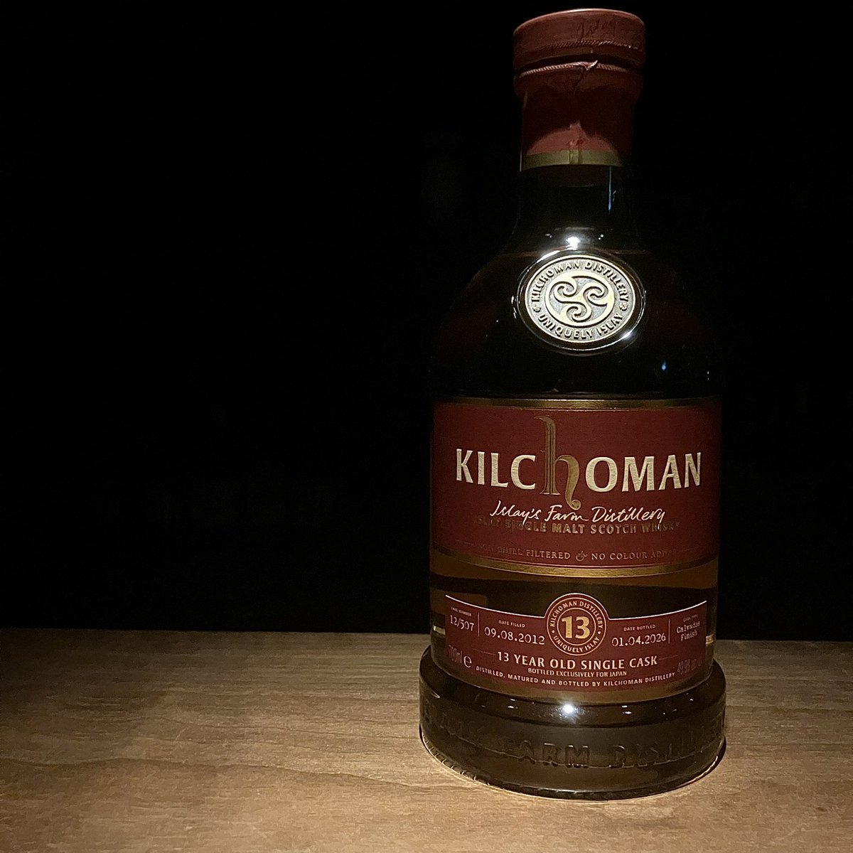 SociusBar's tweet photo. キルホーマン 13年 2012　
カルヴァドスフィニッシュ　49.9%

バーボンバレルで9年以上熟成した後、カルヴァドスカスクで4年以上追熟した13年熟成です。
 追熟期間が長いことで、リンゴのジューシーで甘い味わいがより一層濃厚に感じられます。 https://t.co/r3Uo8uPQRJ