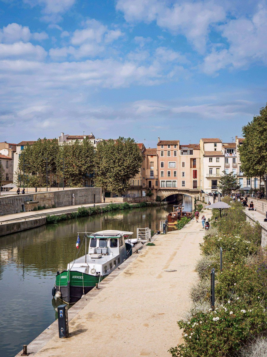 tgvinoui_esp's tweet photo. Like si a ti también te encanta pasear por el Canal de la Robine cada vez que llegas a Narbona. 👍
¡Es el lugar perfecto para sumergirse en ambiente de la ciudad y sentirse como un verdadero Narbonnais! 😊

#narbona #descubrenarbona #turismonarbona #tgvinoui https://t.co/mxzlqk2QIR