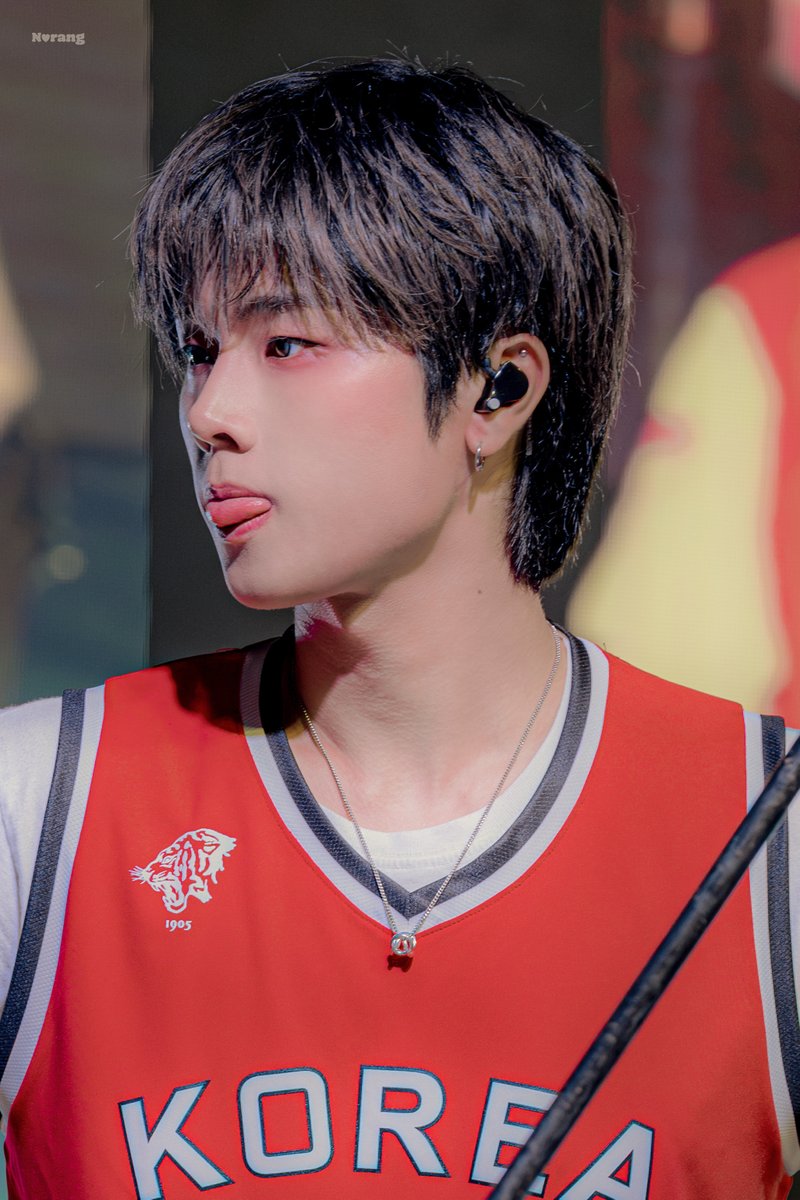norang_626's tweet photo. 260917 고려대 녹두제

어흥🐯

#엑스디너리히어로즈 #XdinaryHeroes #정수 #Jungsu https://t.co/BXekwe0b8X