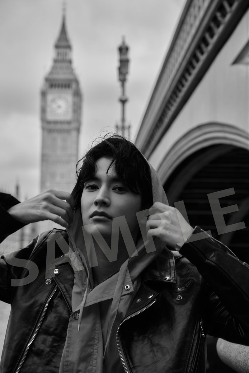 w_keisuke93's tweet photo. 2027年1月始まりのカレンダー 『A day in London』発売決定🎉 
今回は日本を飛び出して
イギリス・ロンドンで撮影してきました🇬🇧
地元・仙台をはじめ難波、渋谷の
HMV店舗でのお渡し会も開催決定✨
こちらは20時受付スタート📣　
ロンドンのステキな街並みで撮影した写真の数々をぜひご堪能ください😊 https://t.co/viGzmmeObb
