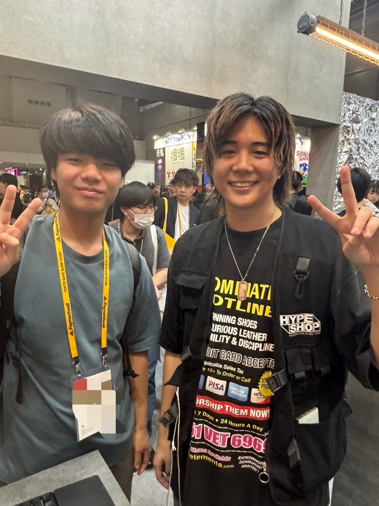 Arin_groly's tweet photo. TGSビジネスデーアンロック、mittiiiさんと写真、他にも業界関係者と沢山喋れて楽しかったです！

来年はもっと立派な事をしたい。一般も楽しんでいきましょー！ https://t.co/UQLC5L8yXw