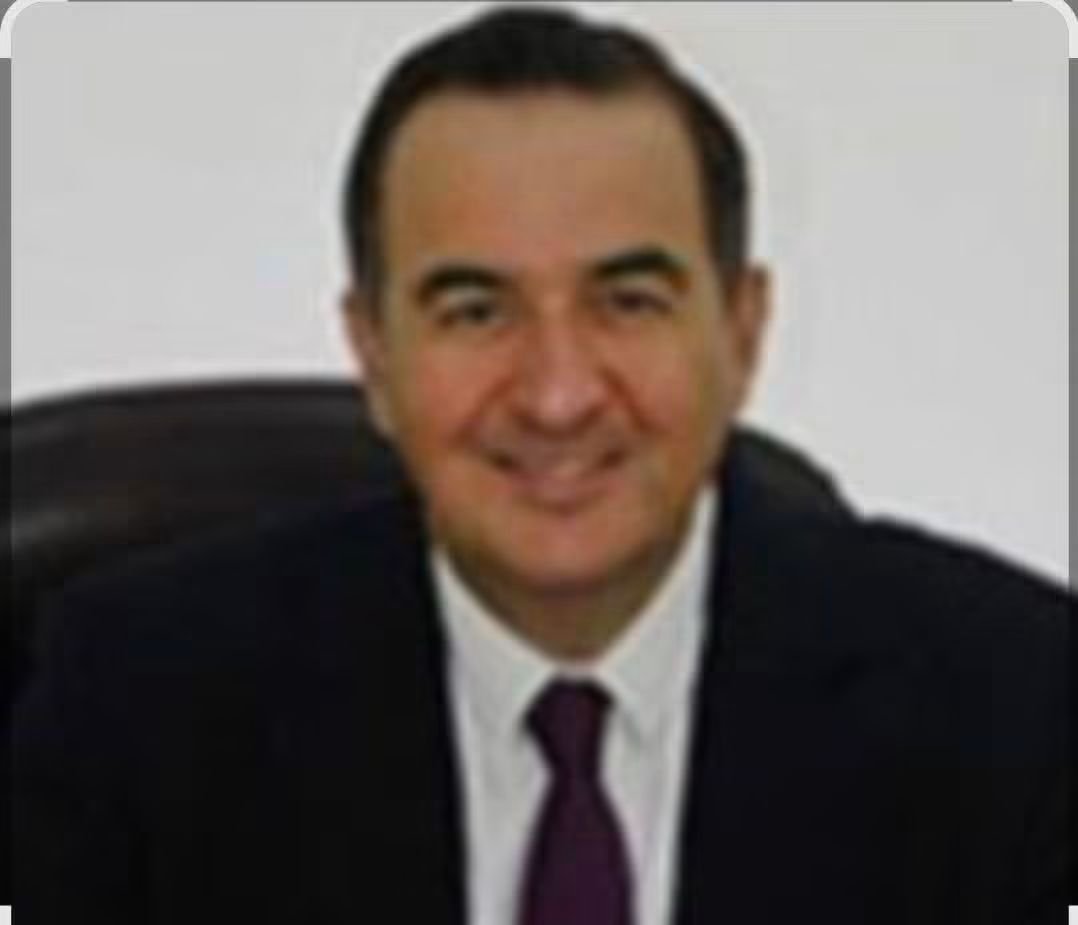 GhadaMEid's tweet photo. التجديد لكمال حايك 
٢٤ عاما في خدمة العتمة.
 هل هذا ما تريده مافيا الفيول ... أو دولة الكهرباء العميقة؟!!
يعجز الكلام يا حكومة الاصلاح https://t.co/Y7ZoE2SzT9