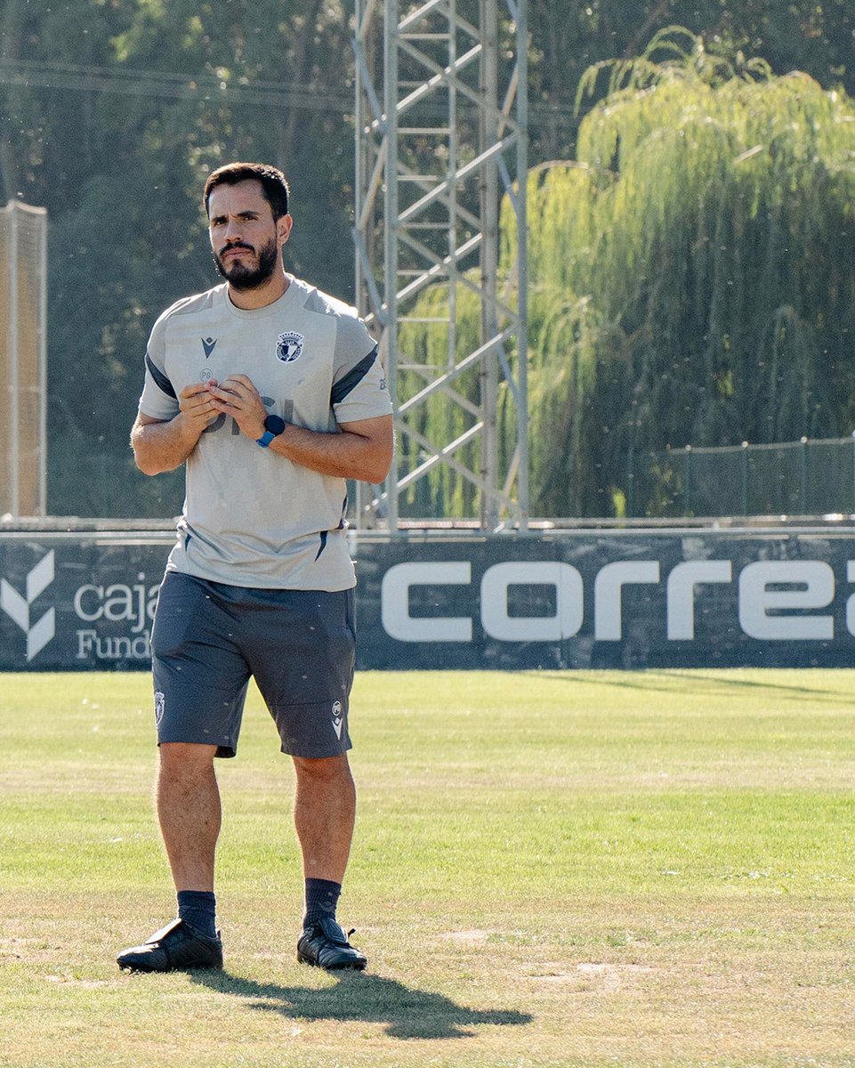 Burgos_CF's tweet photo. Buenos días, blanquinegros.

Hoy nos espera un gran día… 👀🤭

#LatidoBlanquinegro https://t.co/UhFGWGyrHE