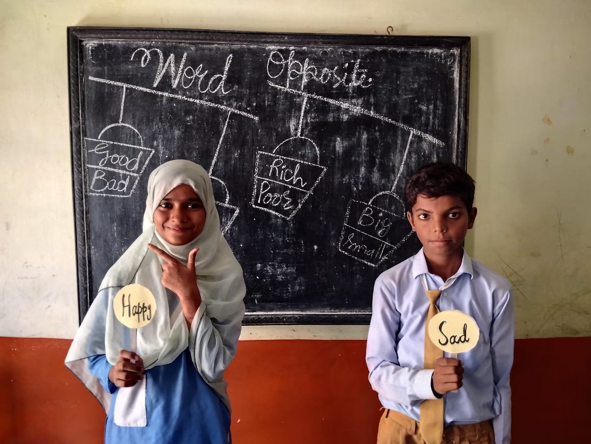 SELDGOS's tweet photo. Education goes beyond textbooks—true learning comes alive when students explore concepts through hands-on experiences.

Students of GPS Mirza Mohallah Paretabad, #Hyderabad participated in an engaging classroom activity on #WordOpposites. They matched flashcards and performed short role-plays to understand and express different word pairs creatively.

Such interactive activities enhance vocabulary, confidence, creativity, and joyful learning among students. 

#SELD #SindhSchools #GovernmentOfSindh #EducationForAllSindh #SindhEducation #Sindh
@sardarshah1 @BBhuttoZardari 
@MuradAliShahPPP @MediaCellPPP