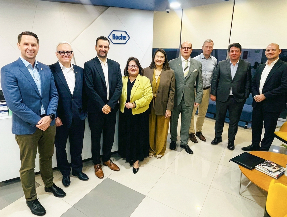 eccponline's tweet photo. 𝗟𝗢𝗢𝗞: The ECCP Board came together to shape what’s ahead for our members and business community. 🇪🇺🇵🇭

On 17 September 2026, the ECCP Board convened for a productive meeting hosted by Roche Philippines, with discussions centred on upcoming plans and activities for the Chamber.

With innovation and continuous improvement at the forefront, the Board remains focused on keeping members connected and engaged, while exploring new ways to enhance the member experience and deliver greater value in the year ahead.

The meeting also marked the Chamber’s warm welcome to Marjorie Garrovillo, Managing Director of Alaska Milk Corporation (AMC), as the newest member of the ECCP Board of Directors.

In photo are (from L-R): Mr. Florian Gottein, ECCP Executive Director; Mr. Lars Wittig, ECCP Vice President and Senior Vice President of APAC
IWG Plc; Mr. Albert Perez, ECCP Treasurer and Founder and CEO of Paul Morgann; Dr. Diana Edralin, ECCP President and General Manager of
Roche Philippines; Ms. Marjorie Garrovillo, Managing Director of Alaska Milk Corporation (AMC).

Also present were Mr. Bernd Schneider, Area General Manager Philippines of Raffles / Fairmont Makati; Mr. Roman Menz, ECCP Vice President and CEO of Republic Cement Services, Inc.; Mr. Ruben Camba, ECCP Vice President and ACCIONA's Managing Director for Southeast Asia; and Mr. Juha-Pekka Hoikka, Managing Director / Airbus Country Representative - Philippines of Airbus Helicopters Philippines, Inc.

#WeChampionBusiness
#ChamberOfChoice
#BrighterPossibilities