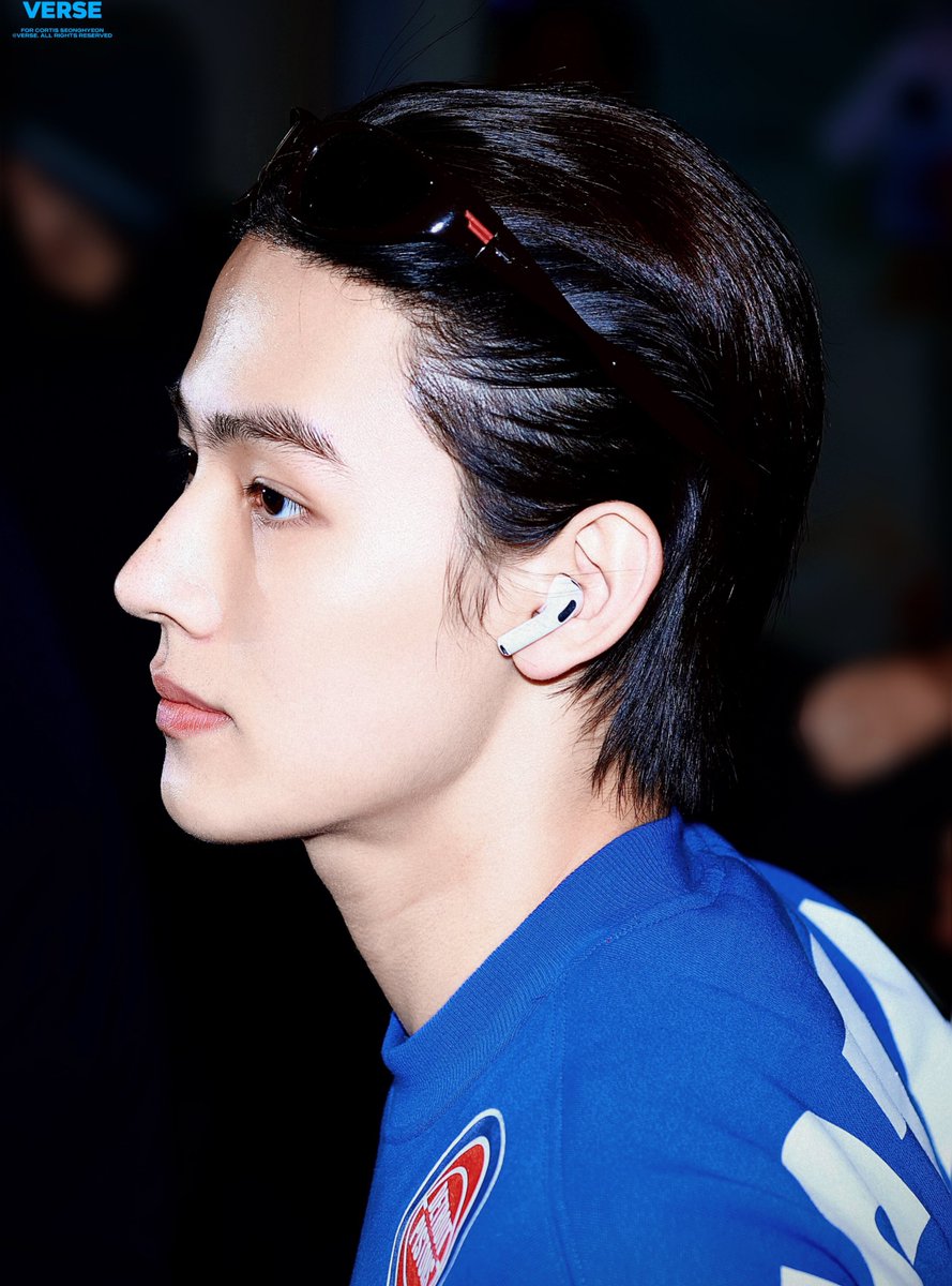 prettyyhyeon's tweet photo. when his nose enters the room before he does https://t.co/0E6O6FZIcr
